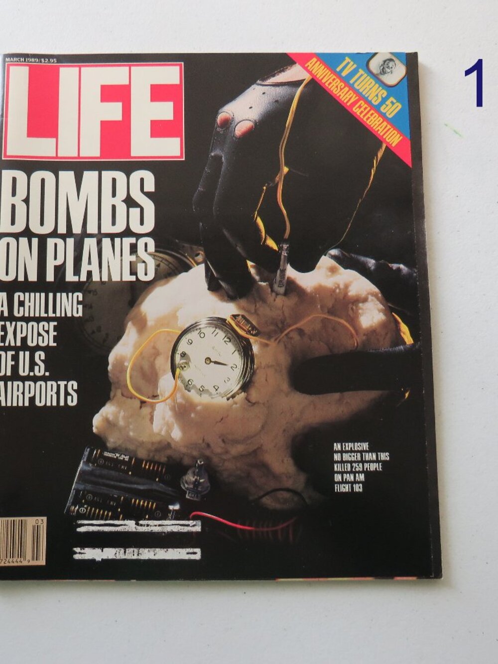 1989 - 1992 Life Magazines - Vintage Ads, Pop Culture, News, Science, Sports